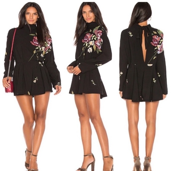 Free People Gemma Open Back
Tunic Size XS Excellent Condition - Picture 2 of 7